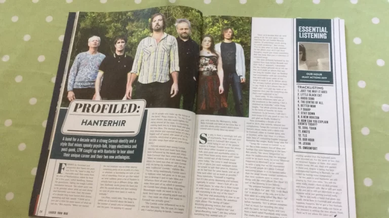 louder than war magazine article featuring Hanterhir